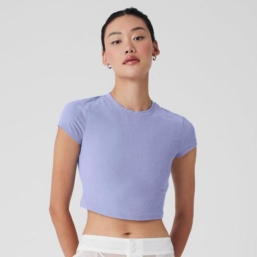 Alo Yoga Ribbed Sea Coast Cropped Short Sleeve Tee
